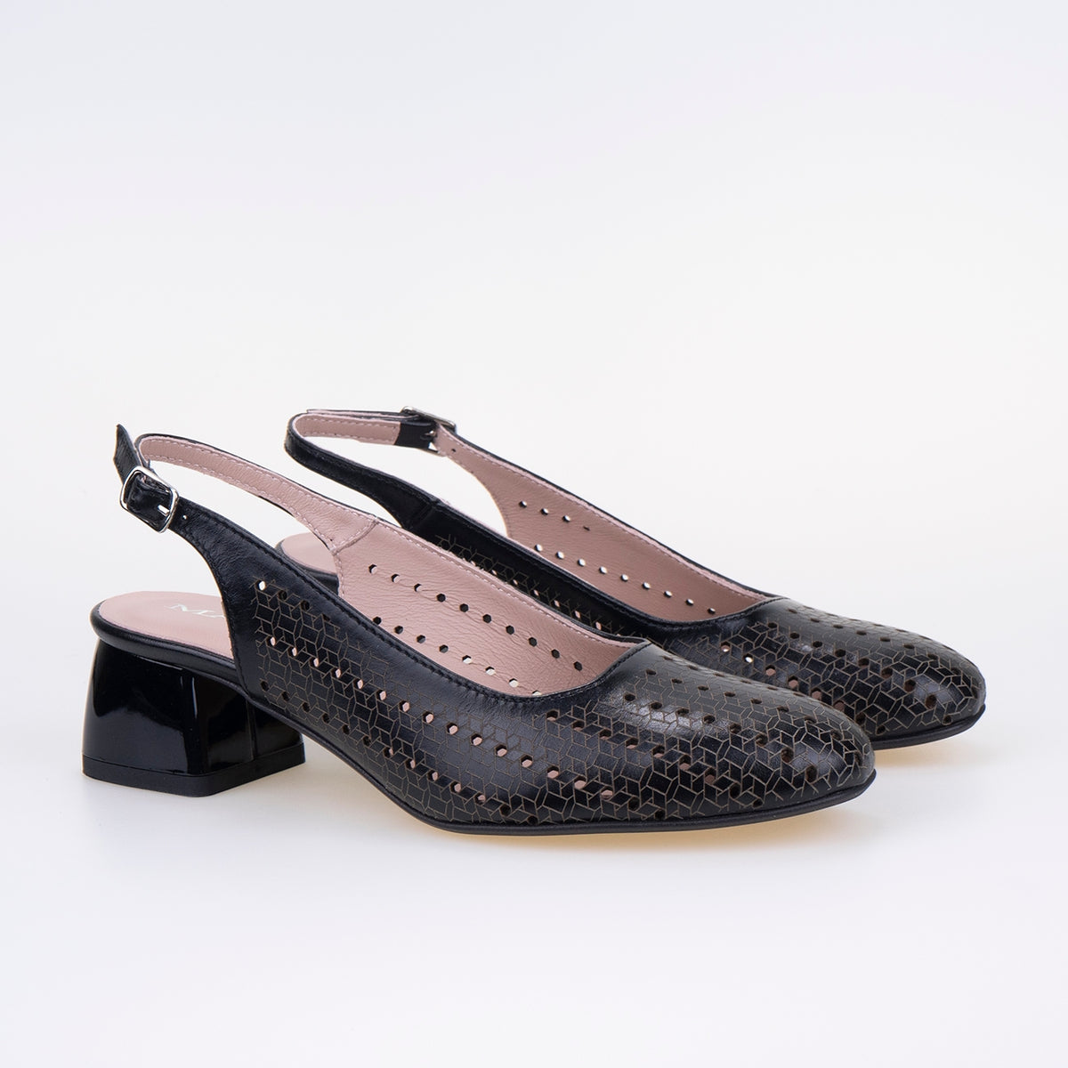 WOMEN'S SHOES TORINA 2