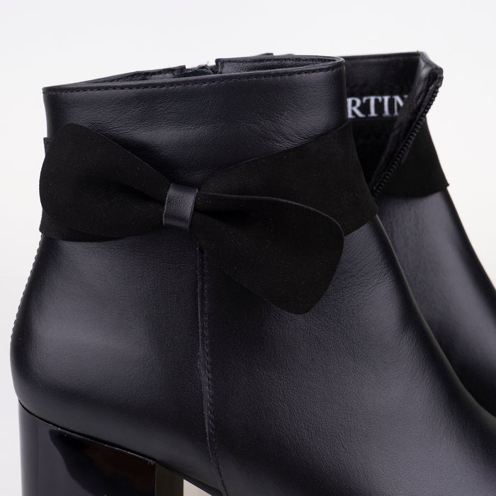 ЕЛЕГАНТНИ БОТИ GEMMA 2