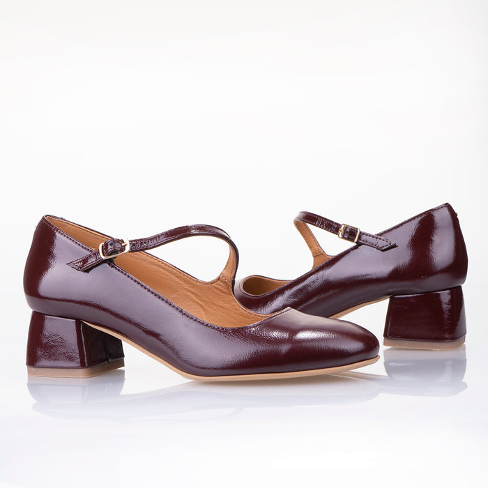 ЕЛЕГАНТНИ ОБУВКИ ALINE