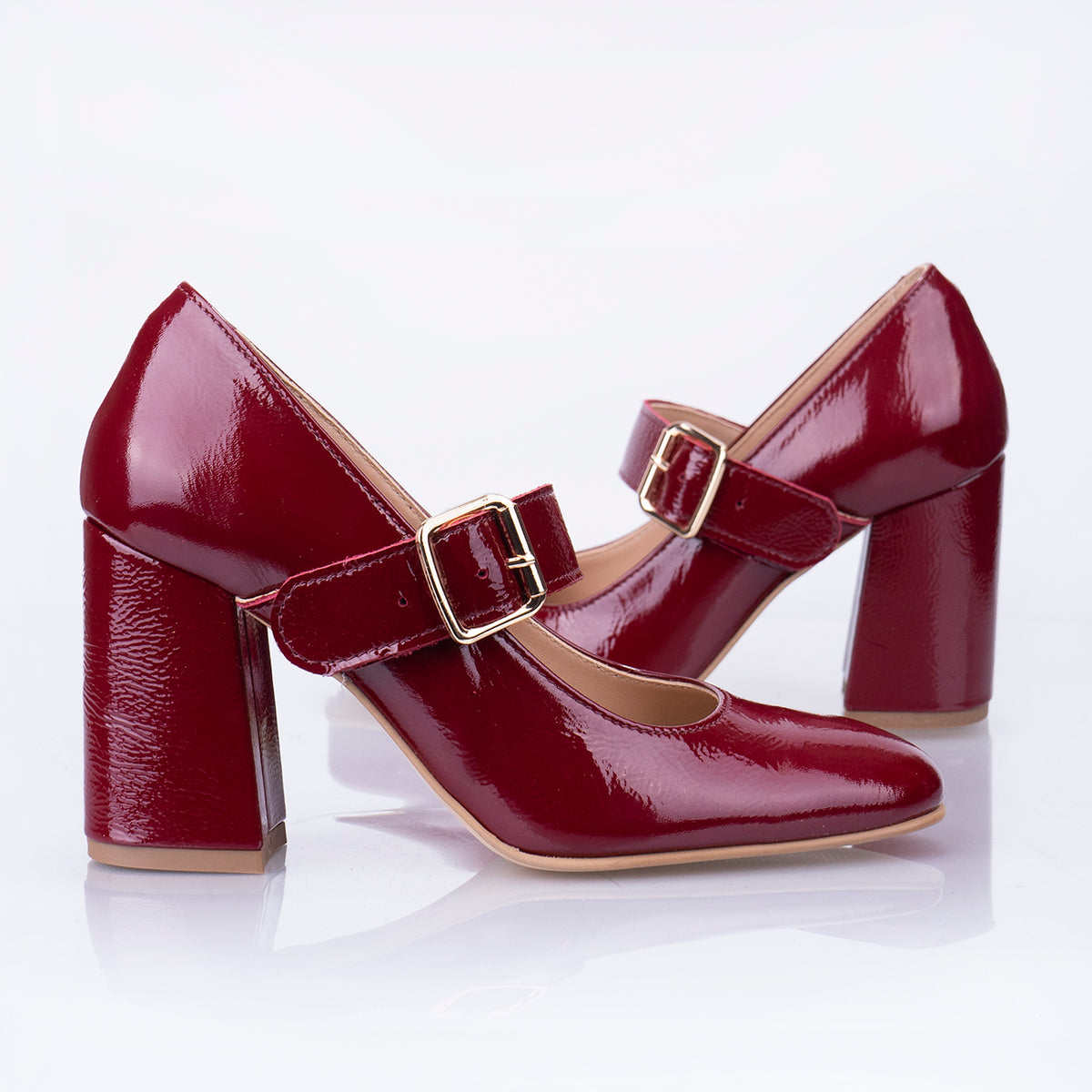 ЕЛЕГАНТНИ ОБУВКИ LUCIA