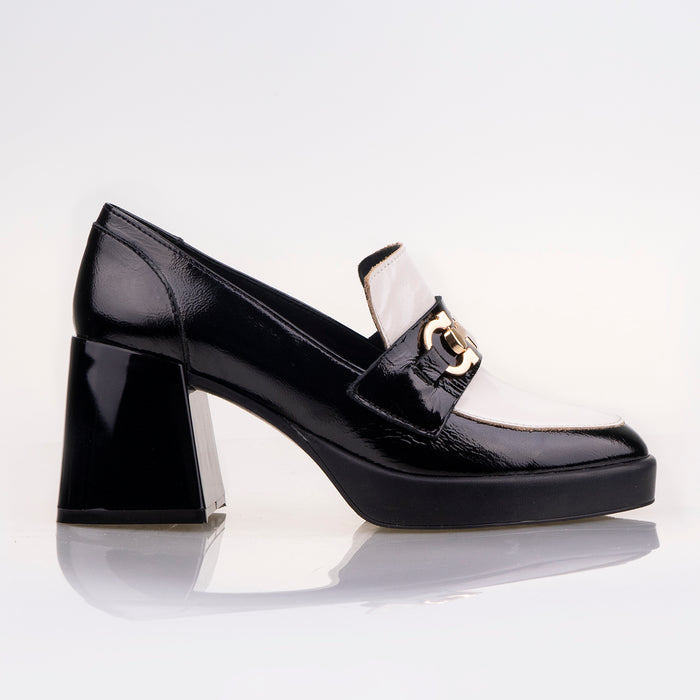 DESIGNER SHOES SHE