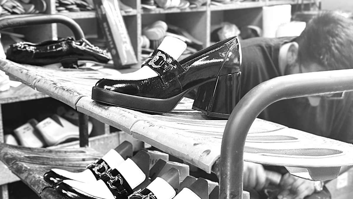 DESIGNER SHOES SHE