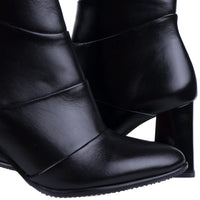 ELEGANT WOMEN'S BOOTS CHLOE