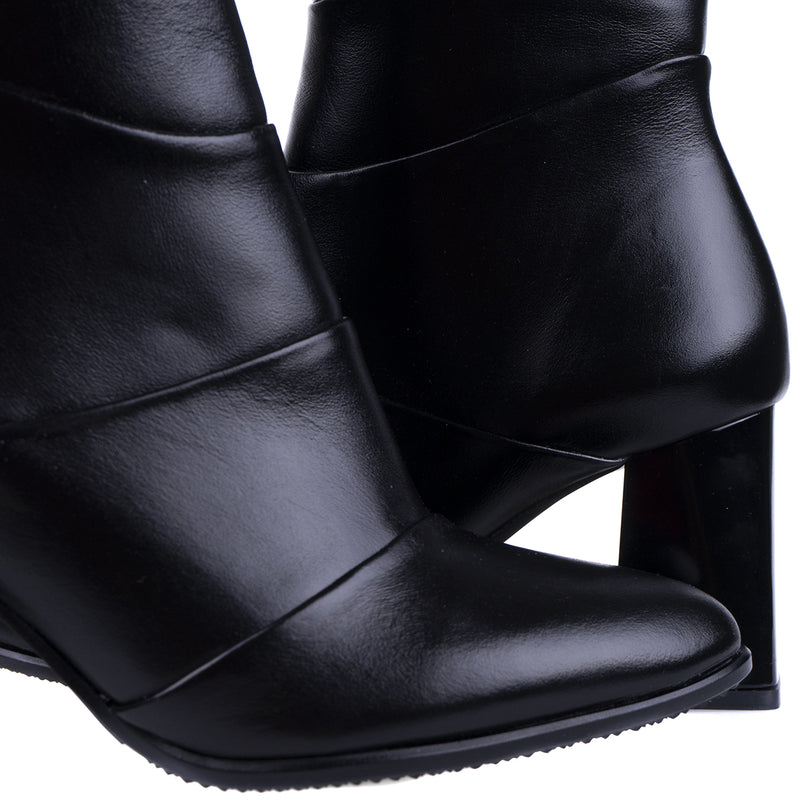 ELEGANT WOMEN'S BOOTS CHLOE