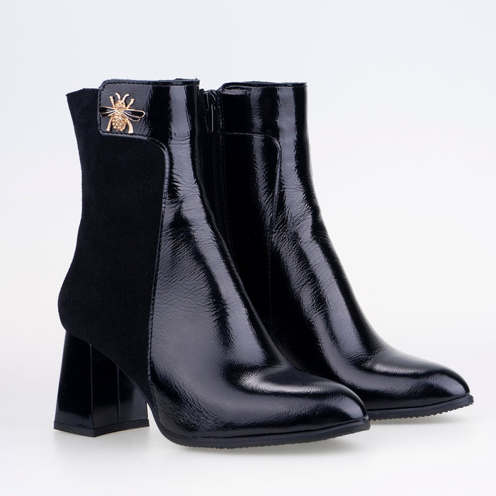 DESIGNER BOOTS BEE