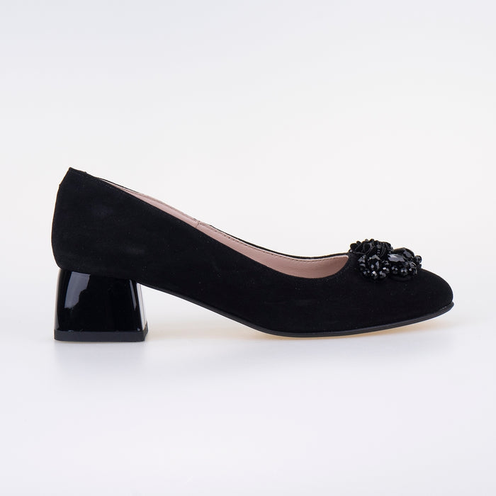 DESIGNER SHOES CARA