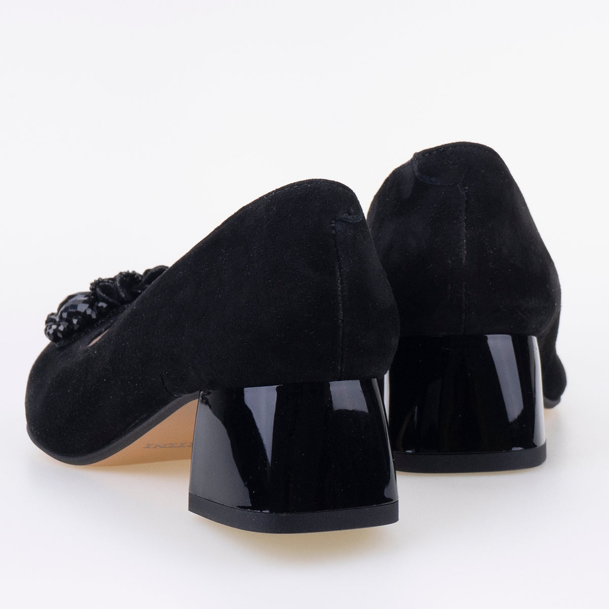 DESIGNER SHOES CARA