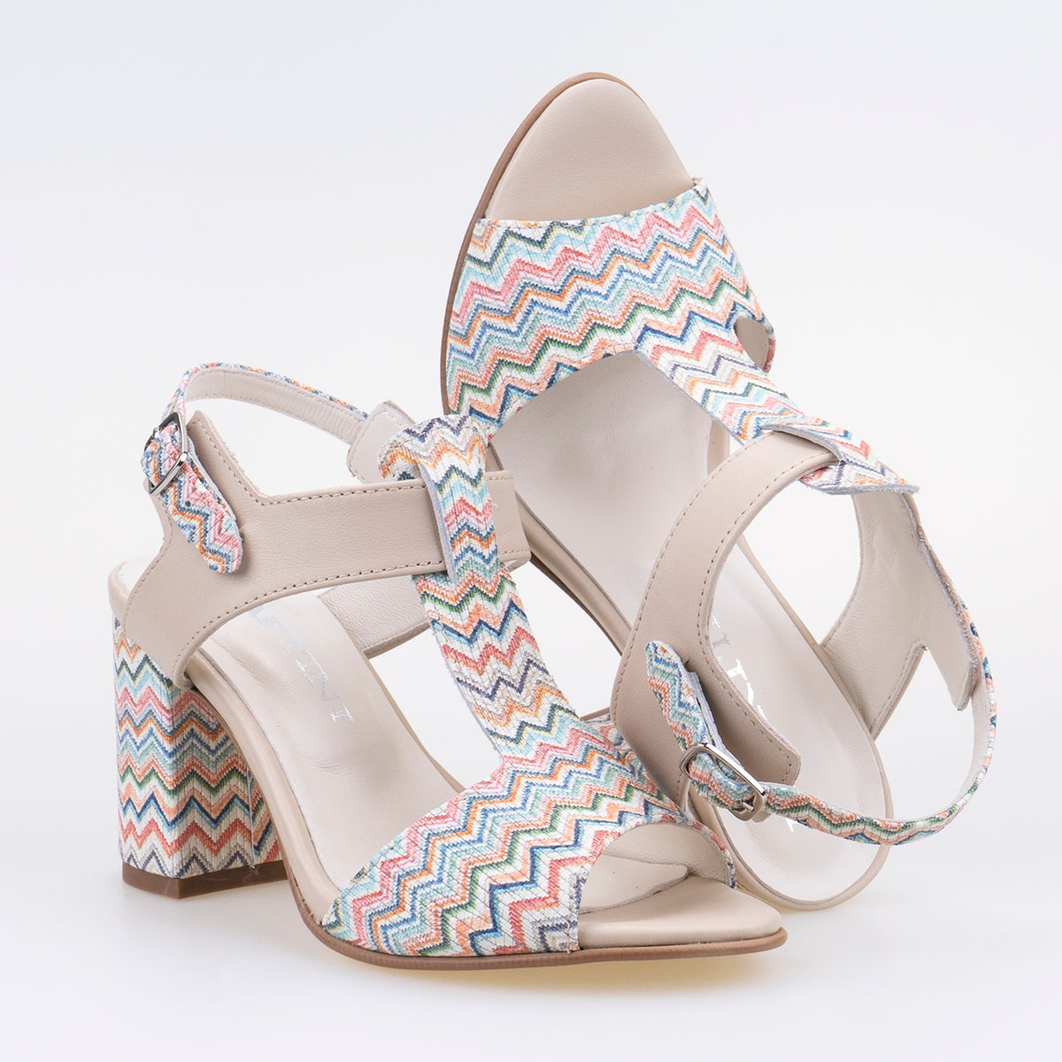 SANDALE DESIGNER ABEBA